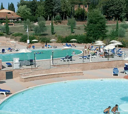 Курортный комплекс Pian Dei Mucini Le Ville 3*